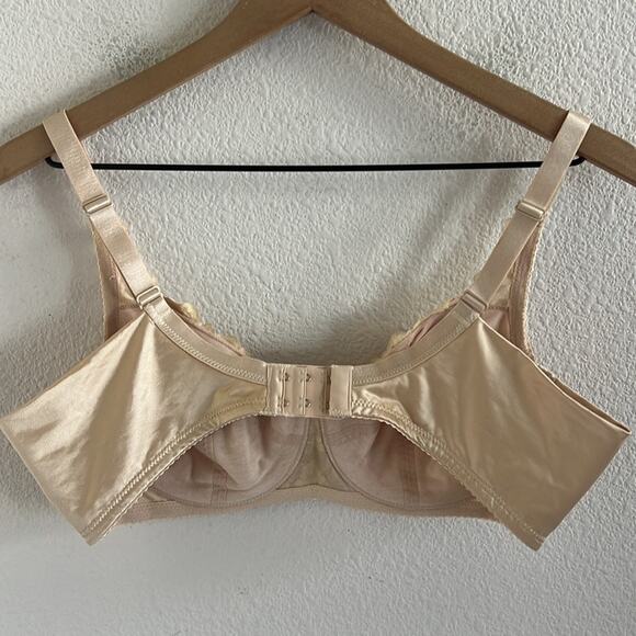 Wacoal BRB262 Lace Underwired Bra Cream Neutral  C85 - Picture 3 of 5